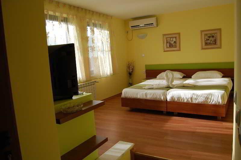 Rusenski Lom Hotel Kosov Kültér fotó